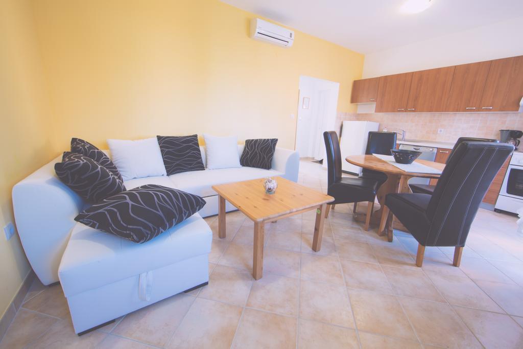 Apartments Meri Лижнян Номер фото